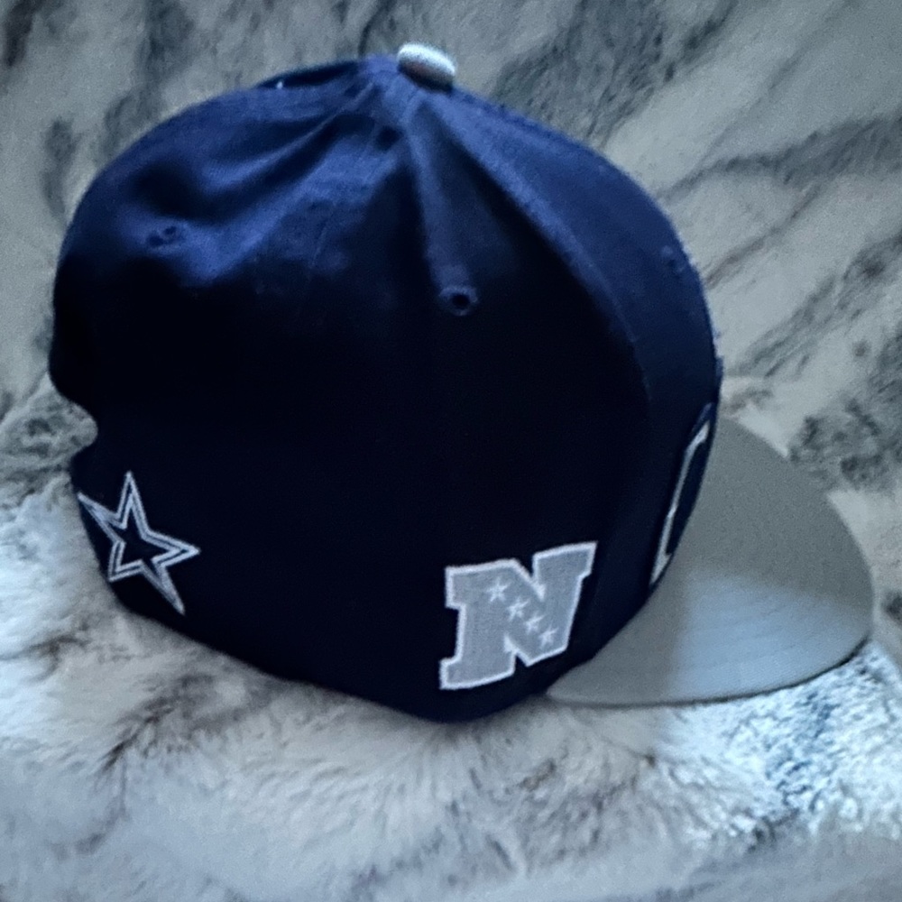 Men’s Dallas Cowboys Hat - Picture 2 of 4